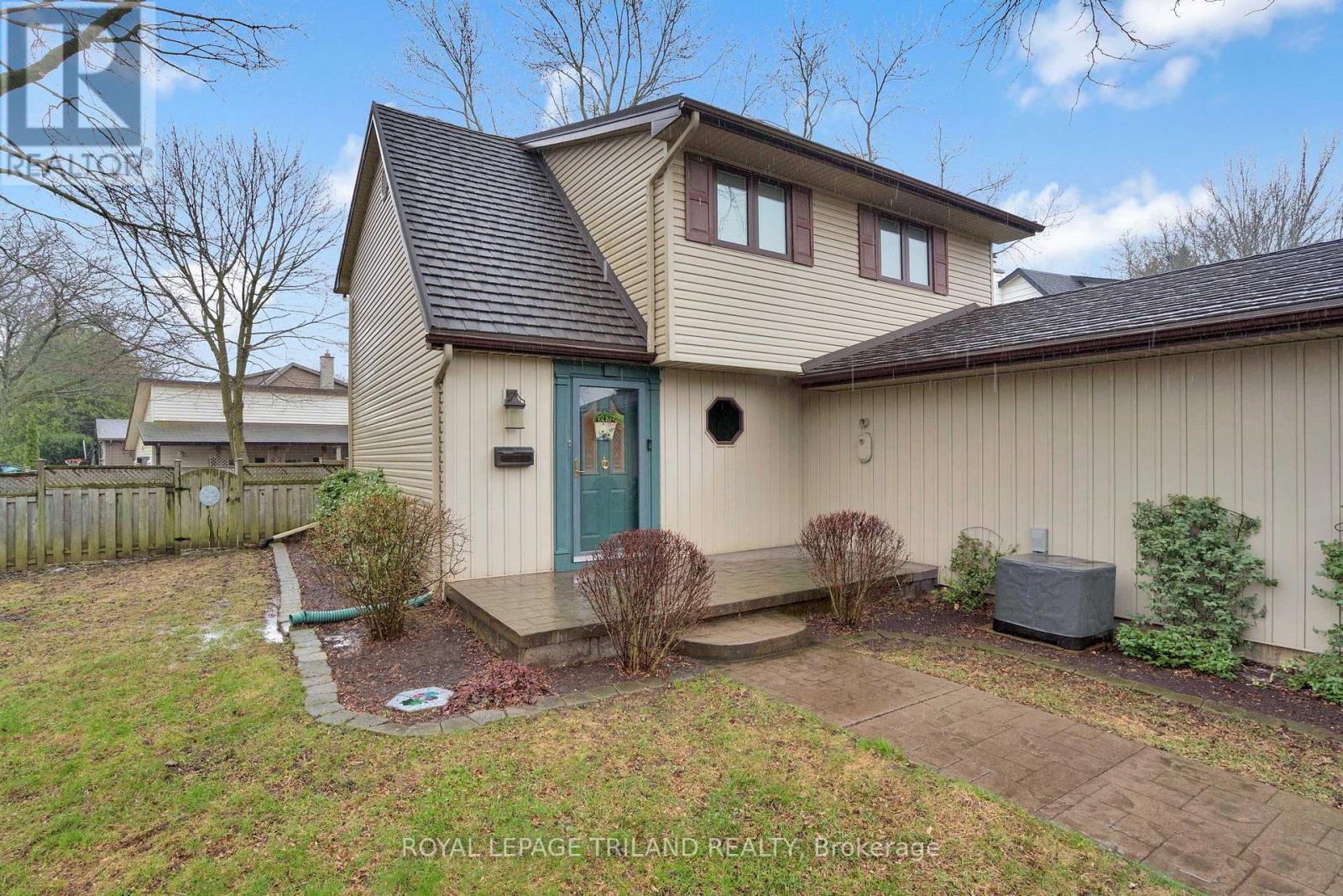 31 Edgehill Road, London North, Ontario  N6G 2T2 - Photo 4 - X12989836