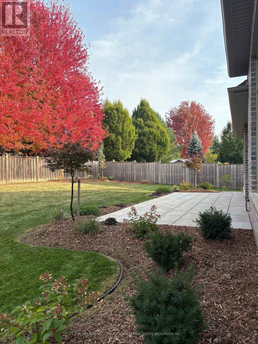 2246 Ladyslipper Crescent, London South, Ontario  N6K 0A5 - Photo 29 - X12989852