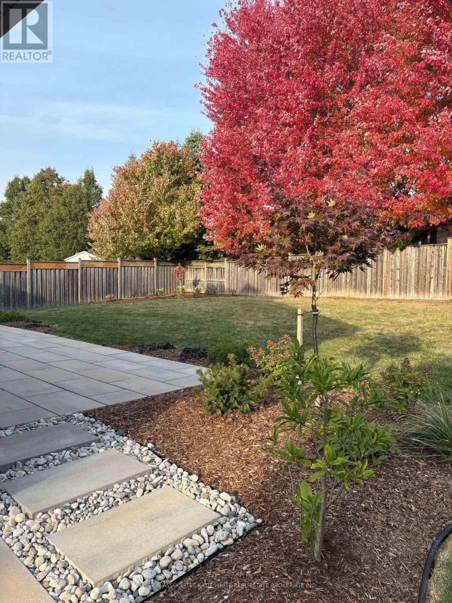 2246 Ladyslipper Crescent, London South, Ontario  N6K 0A5 - Photo 30 - X12989852