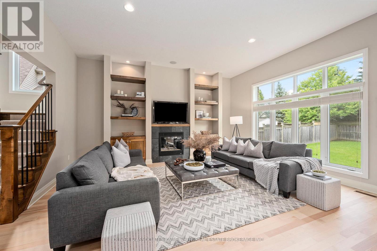 2246 Ladyslipper Crescent, London South, Ontario  N6K 0A5 - Photo 6 - X12989852