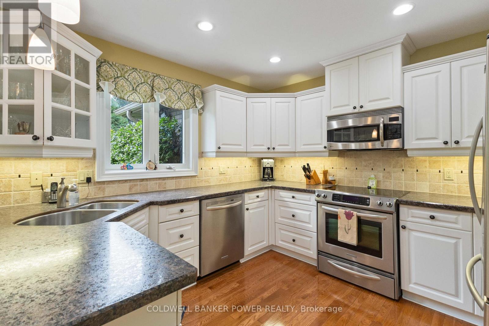 129 Hartson Road, London North, Ontario  N6H 4Z6 - Photo 19 - X12989874