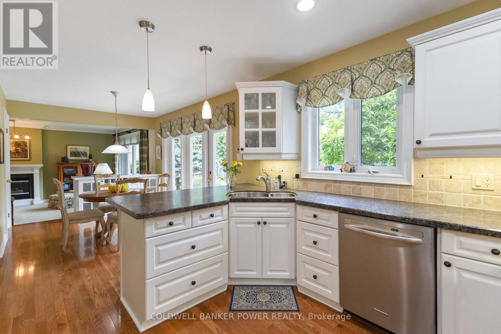 129 Hartson Road, London North, Ontario  N6H 4Z6 - Photo 20 - X12989874