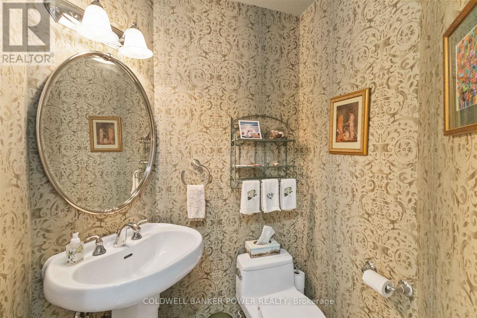 129 Hartson Road, London North, Ontario  N6H 4Z6 - Photo 21 - X12989874