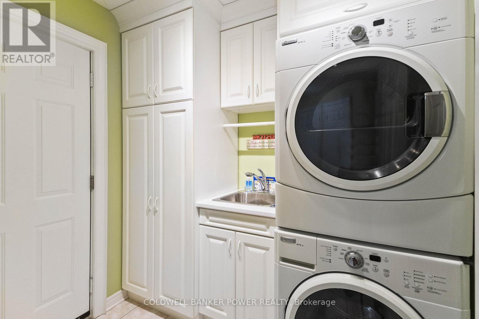 129 Hartson Road, London North, Ontario  N6H 4Z6 - Photo 25 - X12989874