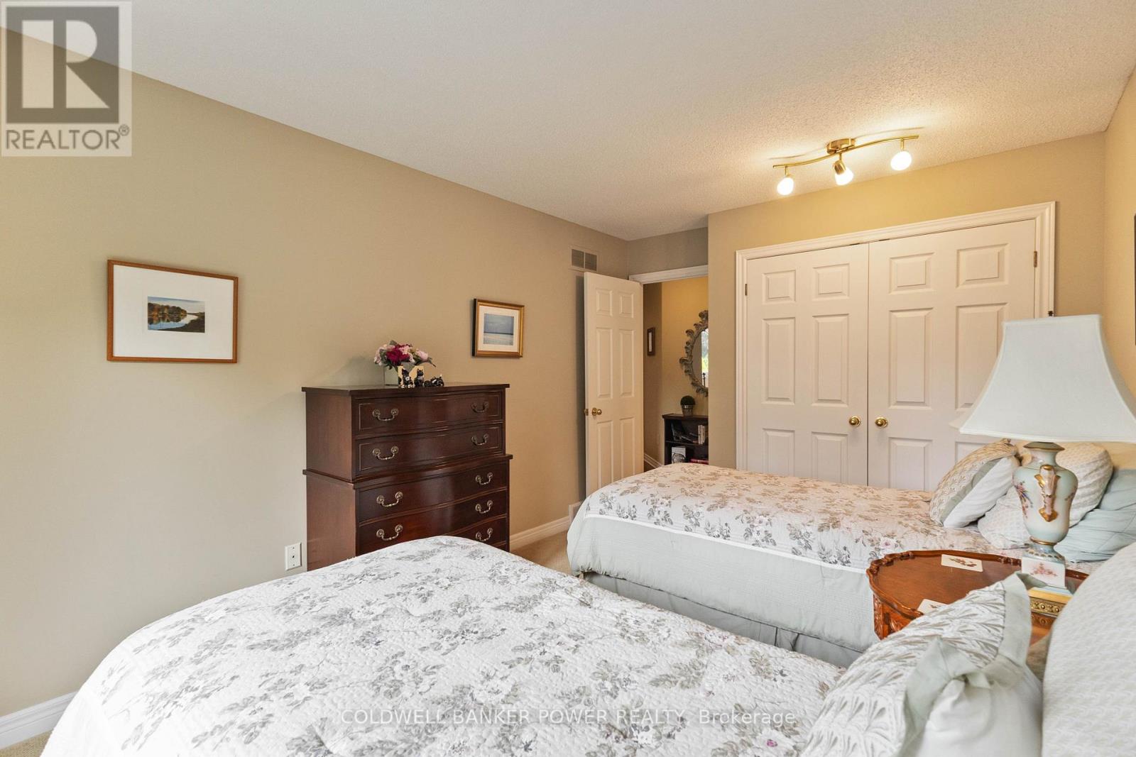 129 Hartson Road, London North, Ontario  N6H 4Z6 - Photo 30 - X12989874