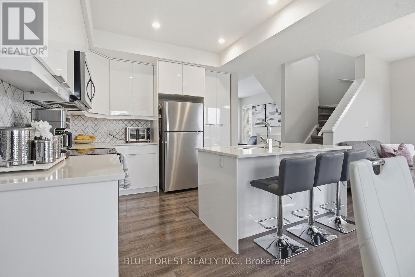 933 Sarnia Road, London North, Ontario  N6H 0J7 - Photo 15 - X12989896