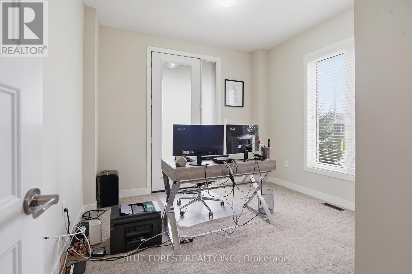 933 Sarnia Road, London North, Ontario  N6H 0J7 - Photo 7 - X12989896