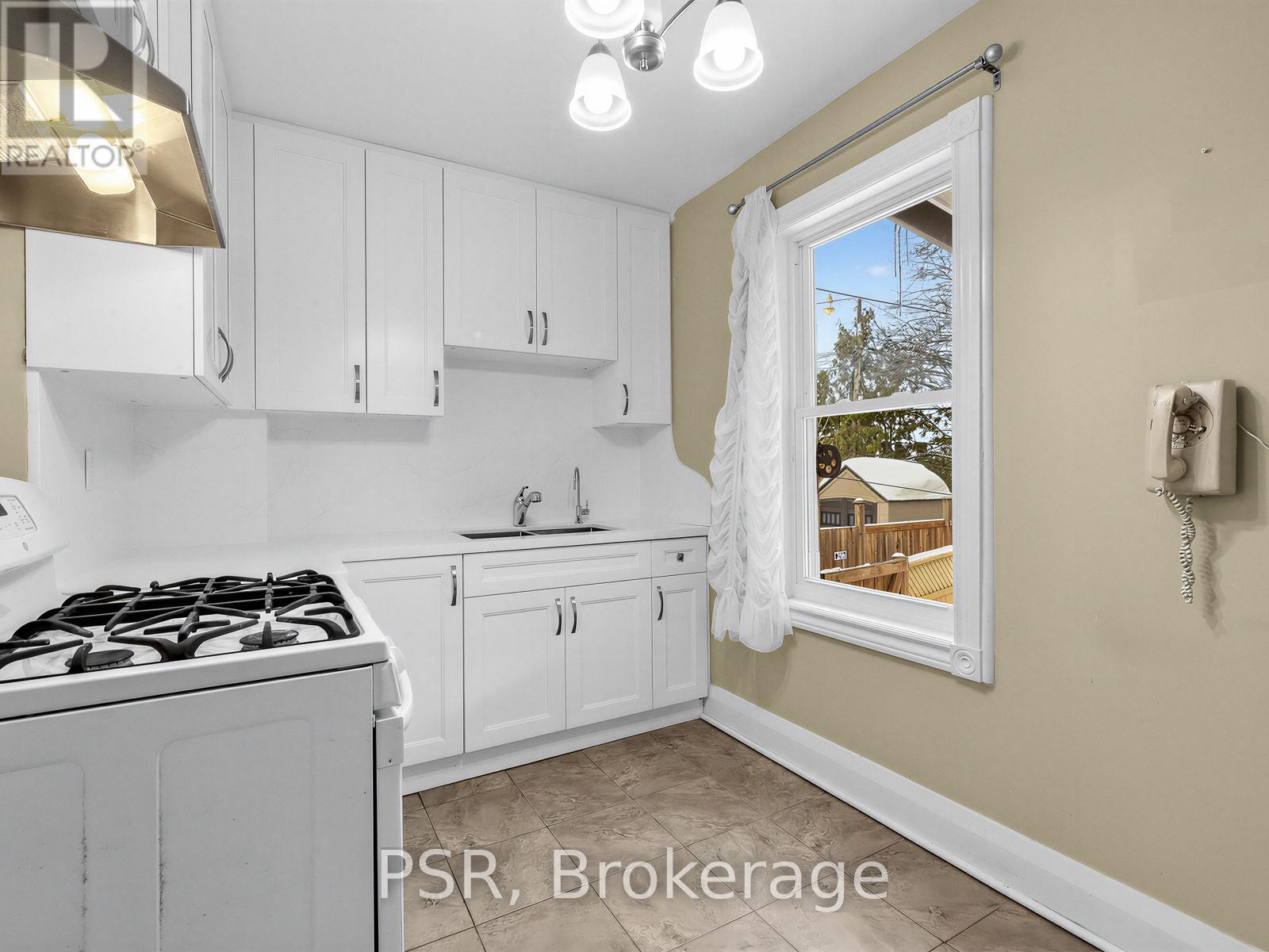 459 Manor Road E, Toronto, Ontario  M4S 1T3 - Photo 11 - C12989566