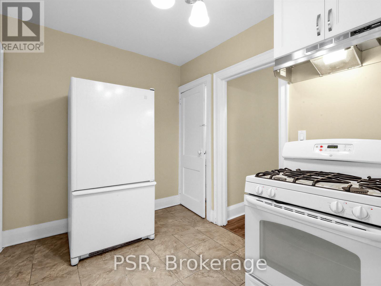 459 Manor Road E, Toronto, Ontario  M4S 1T3 - Photo 12 - C12989566