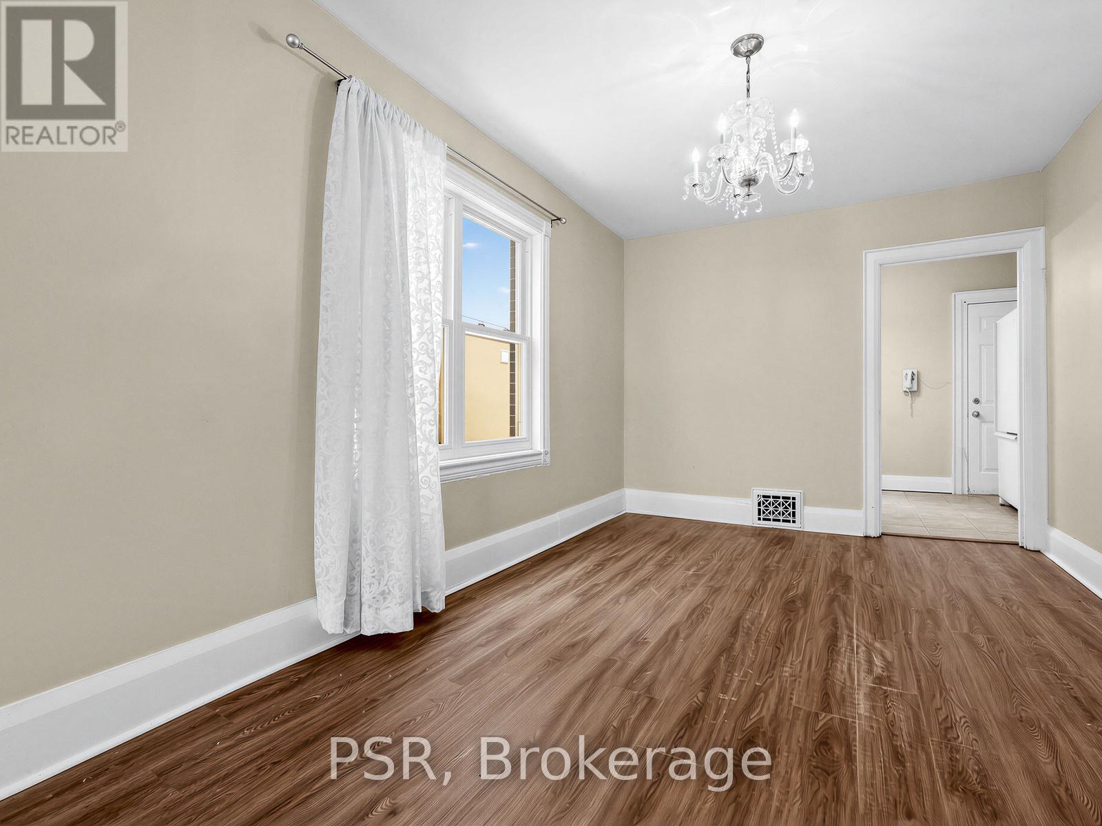 459 Manor Road E, Toronto, Ontario  M4S 1T3 - Photo 7 - C12989566