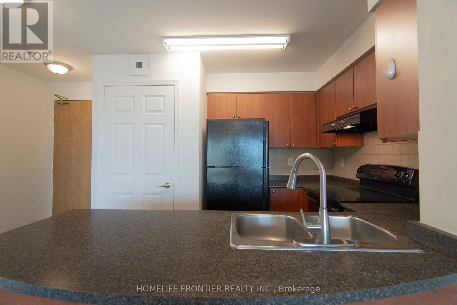 302 - 5508 Yonge Street, Toronto, Ontario  M2N 7L2 - Photo 4 - C12989606