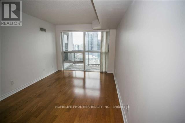 3004 - 763 Bay Street, Toronto, Ontario  M5G 2R3 - Photo 7 - C12989622
