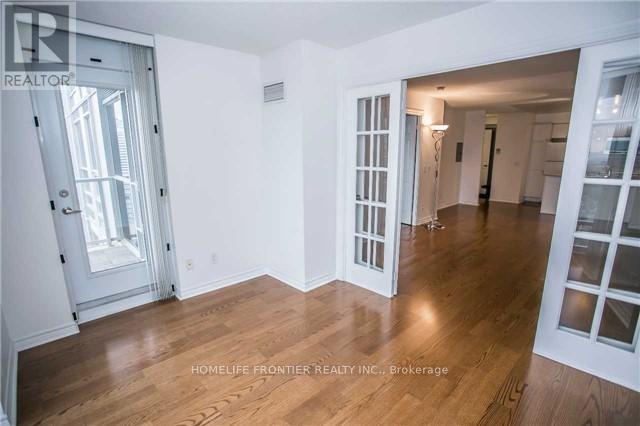 3004 - 763 Bay Street, Toronto, Ontario  M5G 2R3 - Photo 9 - C12989622