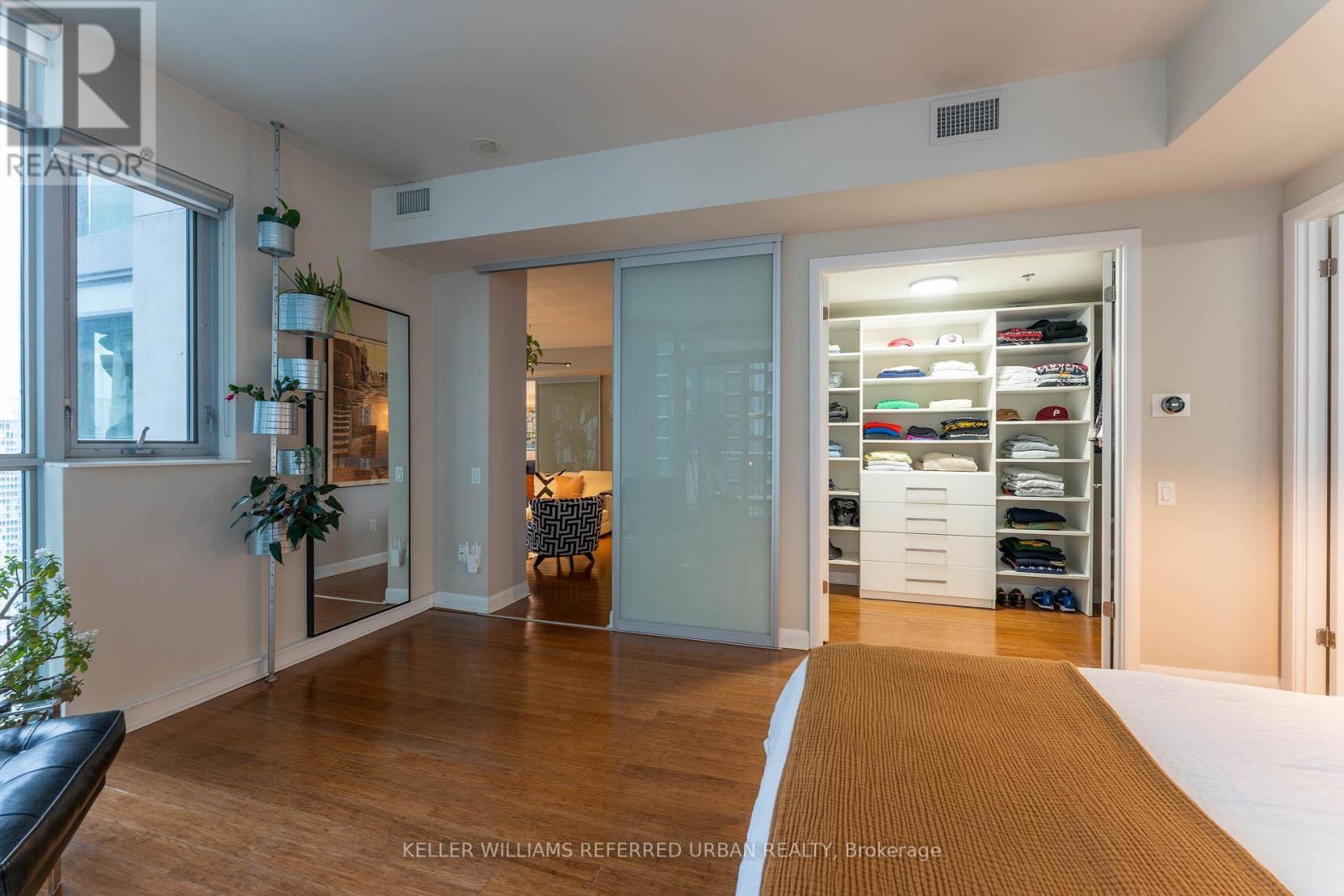 2903 - 375 King Street W, Toronto, Ontario  M5V 1K5 - Photo 12 - C12989632