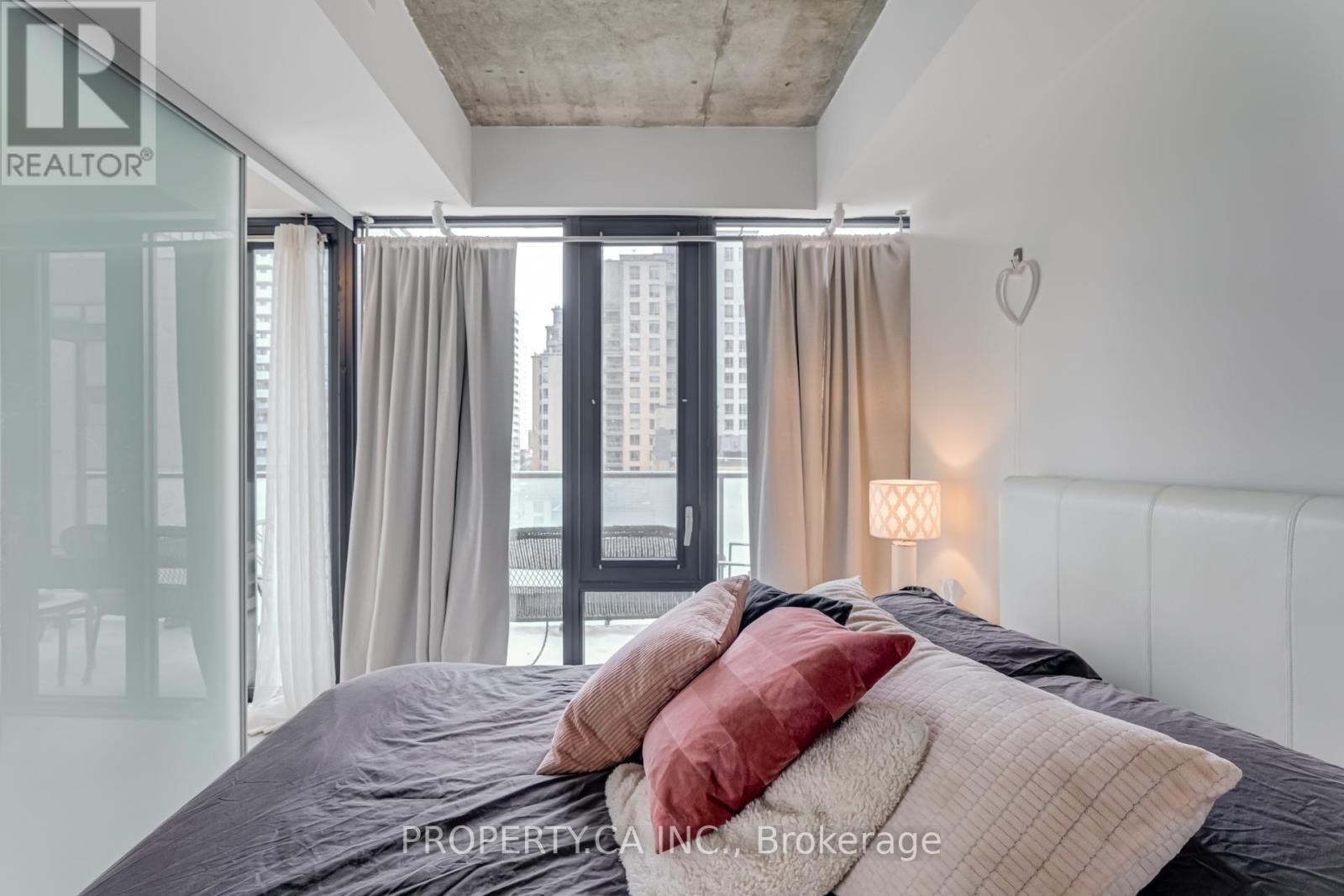 717 - 161 Roehampton Avenue, Toronto, Ontario  M4P 0C8 - Photo 21 - C12989654