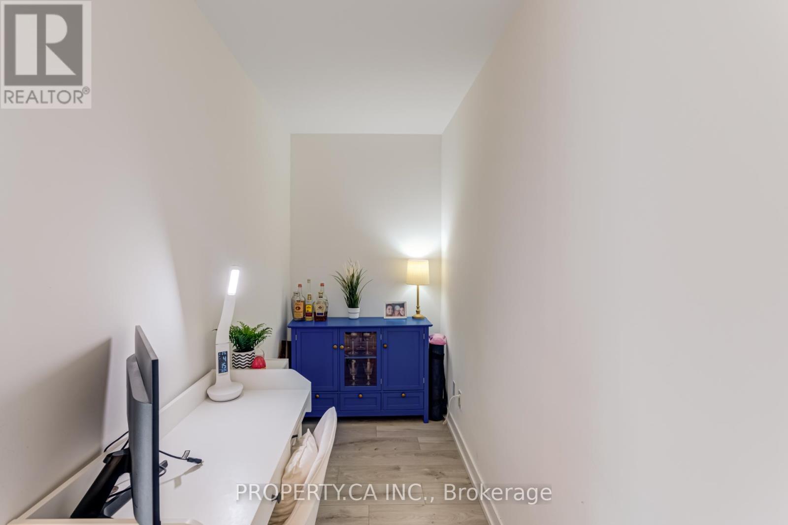 717 - 161 Roehampton Avenue, Toronto, Ontario  M4P 0C8 - Photo 23 - C12989654