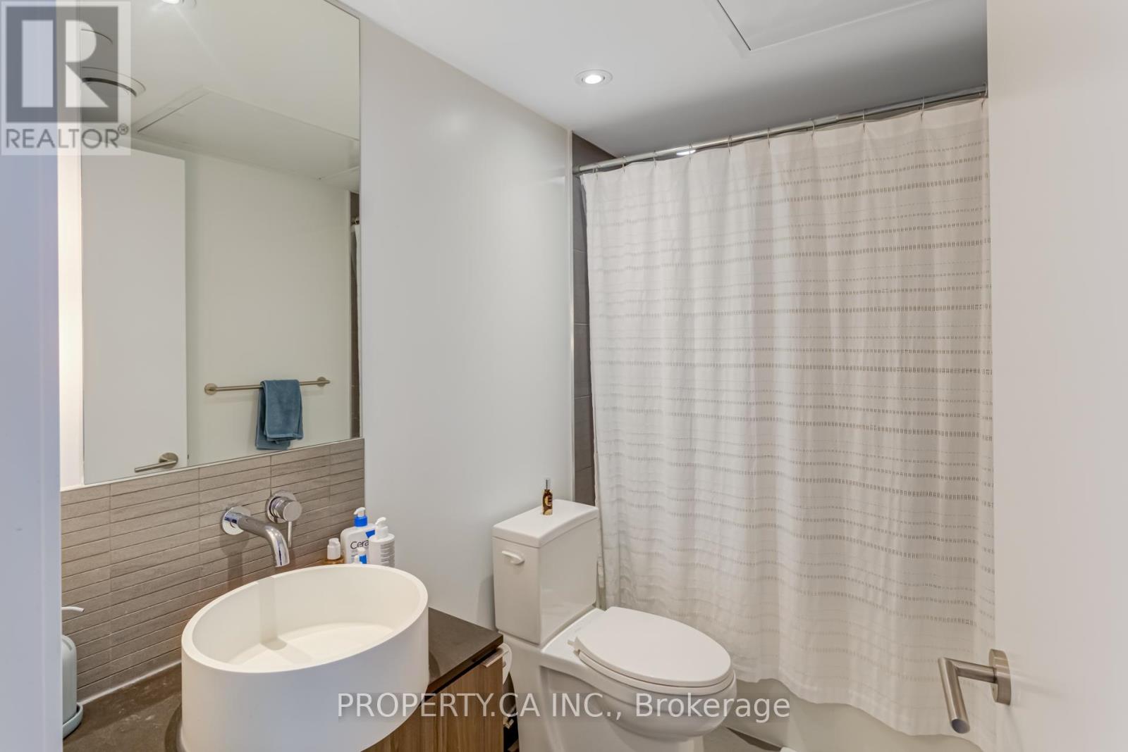 717 - 161 Roehampton Avenue, Toronto, Ontario  M4P 0C8 - Photo 26 - C12989654