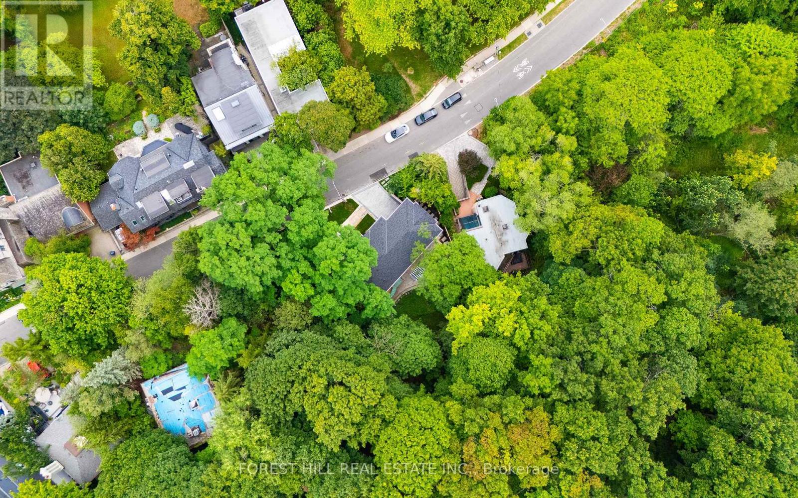 52 Roxborough Drive, Toronto, Ontario  M4W 1X1 - Photo 39 - C12989656