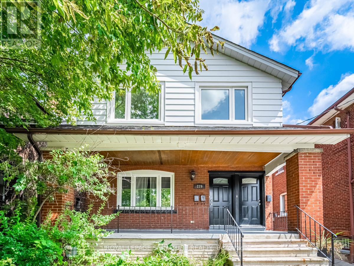 UPPER - 229 WINONA DRIVE, Toronto, Ontario