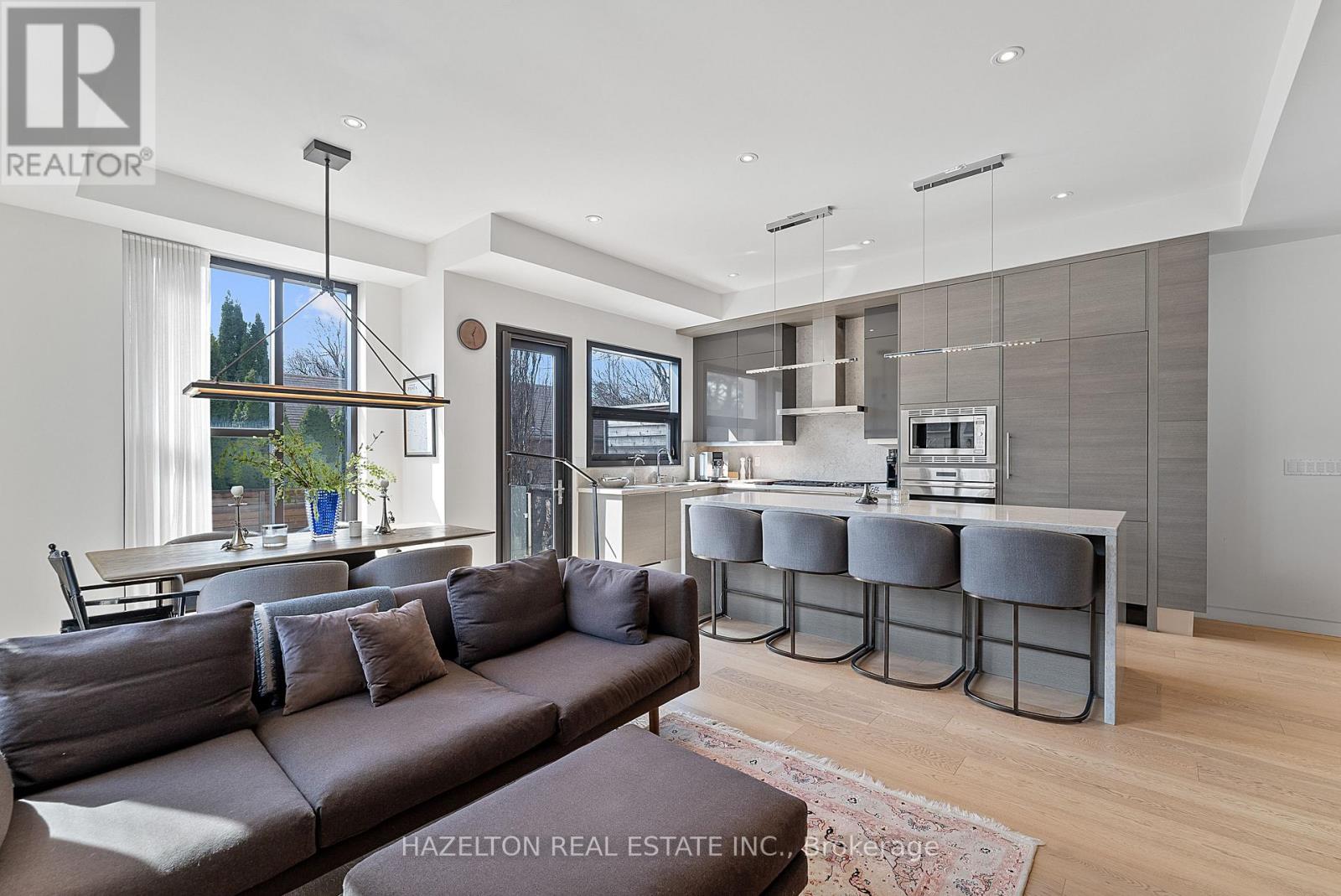 143 Joicey Boulevard, Toronto, Ontario  M5M 2V1 - Photo 4 - C12989734