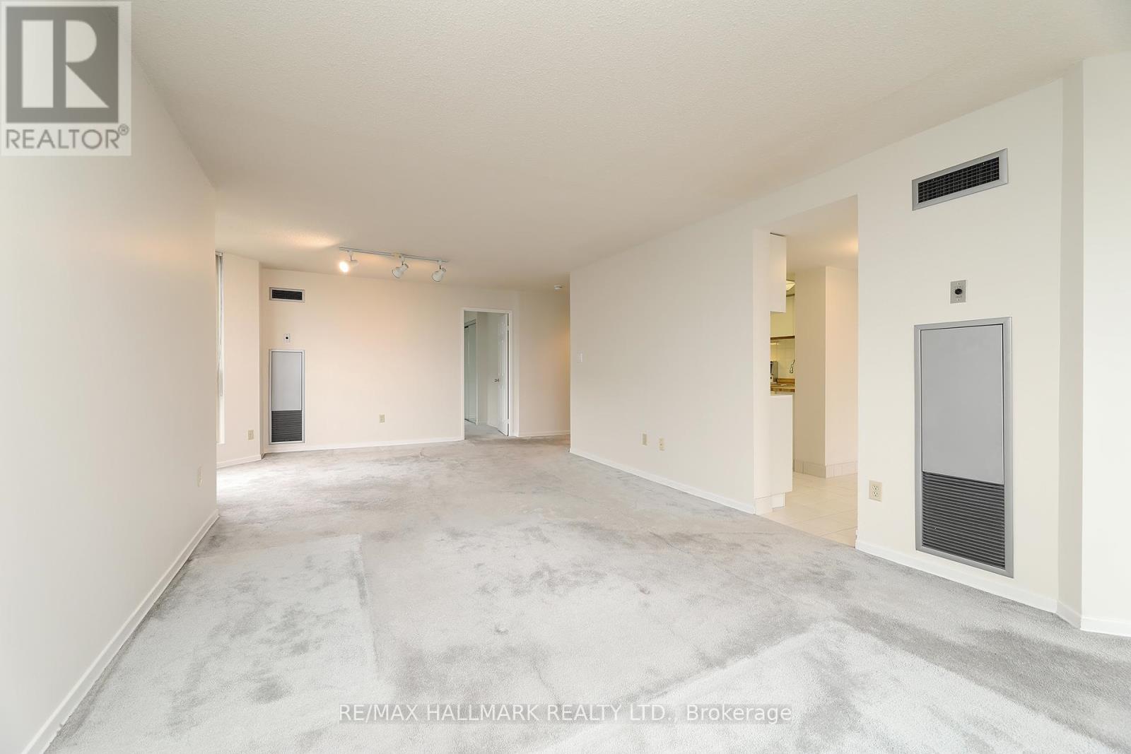 1704 - 10 Kenneth Avenue, Toronto, Ontario  M2N 6K6 - Photo 10 - C12989758