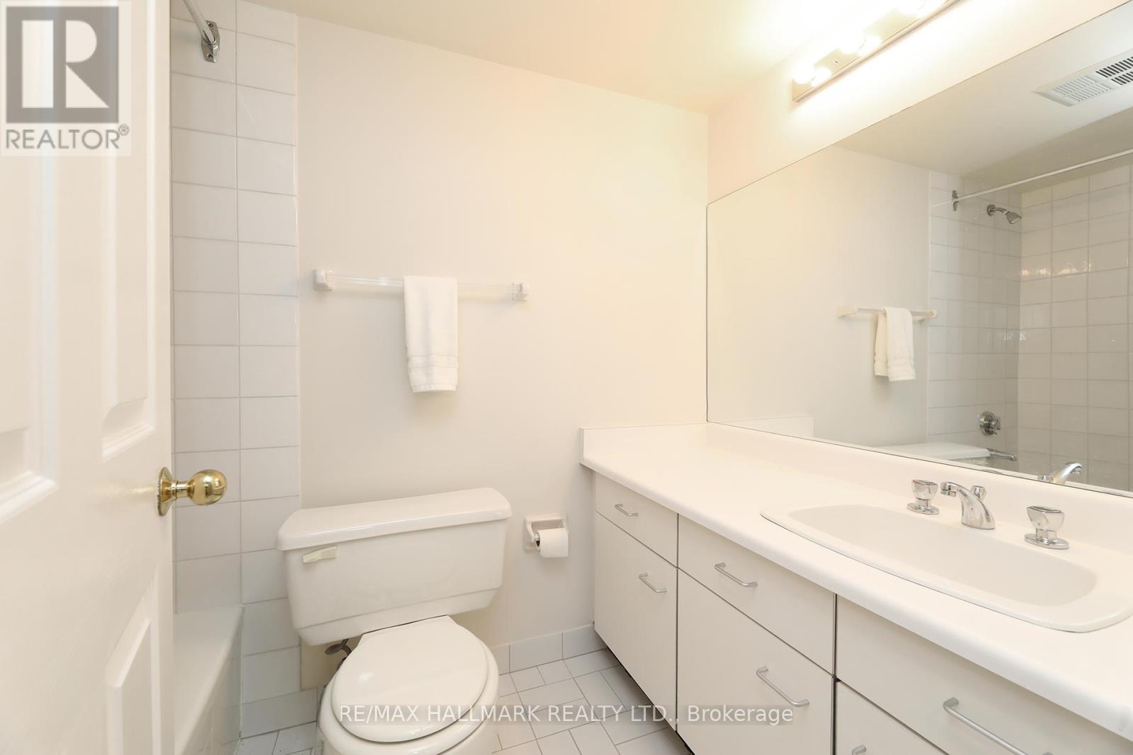 1704 - 10 Kenneth Avenue, Toronto, Ontario  M2N 6K6 - Photo 26 - C12989758