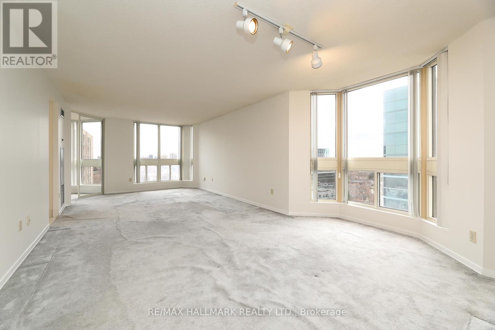 1704 - 10 Kenneth Avenue, Toronto, Ontario  M2N 6K6 - Photo 9 - C12989758