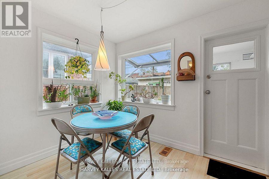 291 Arlington Avenue, Toronto, Ontario  M6C 2Z8 - Photo 18 - C12989766