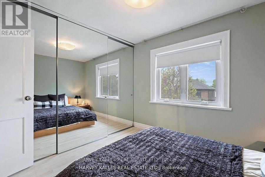 291 Arlington Avenue, Toronto, Ontario  M6C 2Z8 - Photo 7 - C12989766