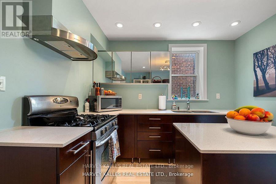 291 Arlington Avenue, Toronto, Ontario  M6C 2Z8 - Photo 8 - C12989766