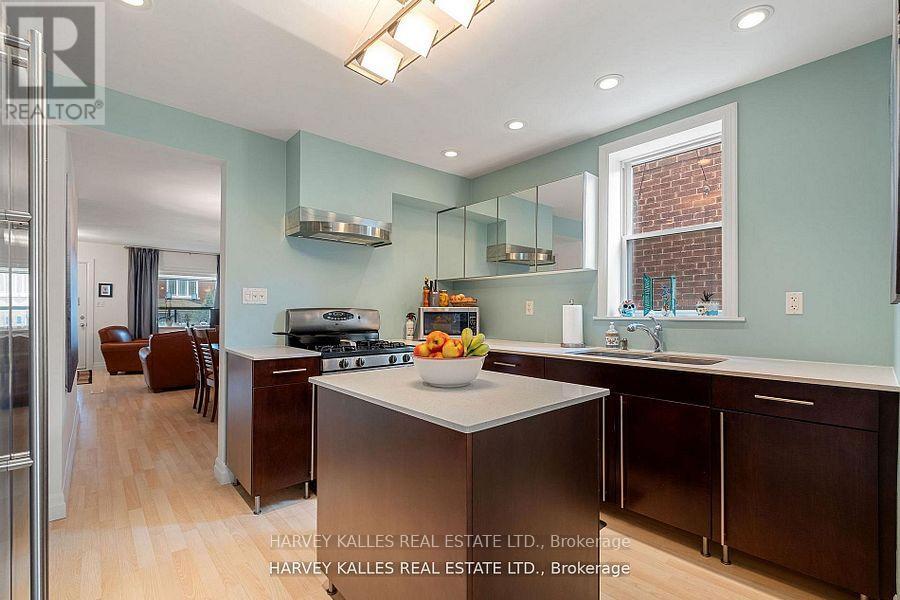 291 Arlington Avenue, Toronto, Ontario  M6C 2Z8 - Photo 9 - C12989766