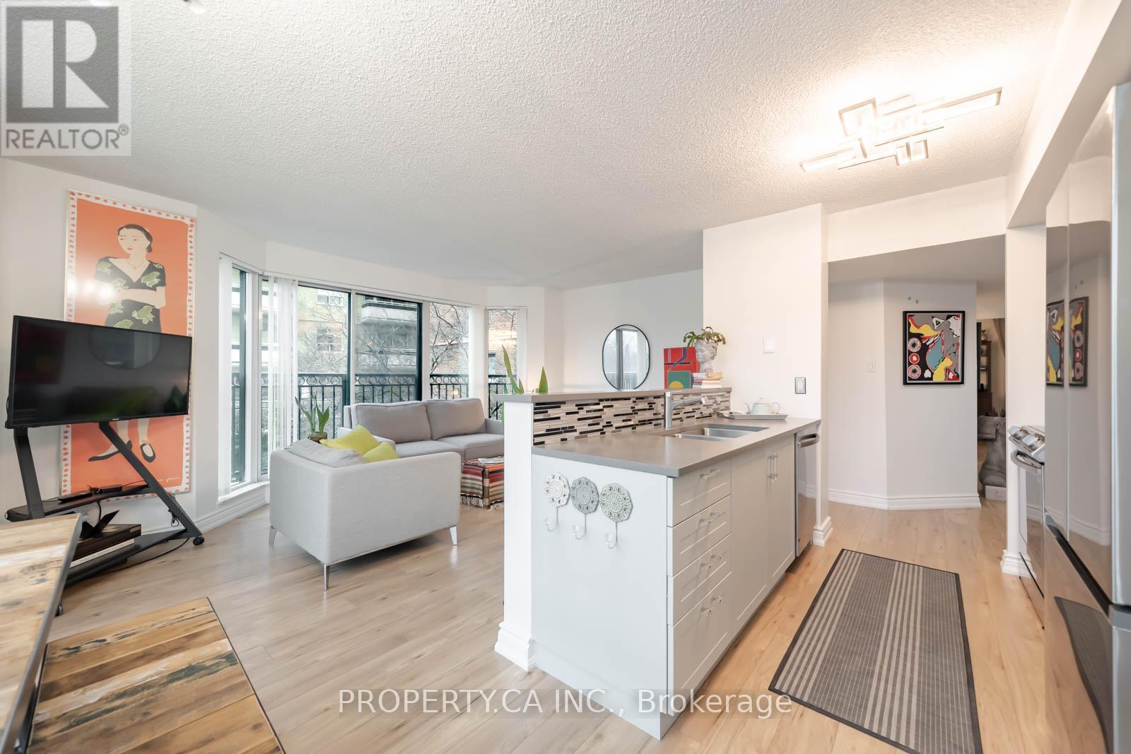 202 - 97 Lawton Boulevard, Toronto, Ontario  M4V 1Z6 - Photo 12 - C12989768