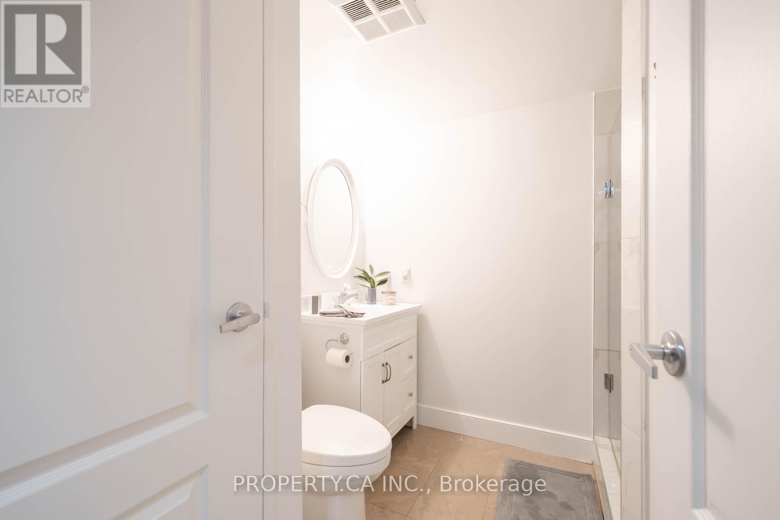 202 - 97 Lawton Boulevard, Toronto, Ontario  M4V 1Z6 - Photo 22 - C12989768