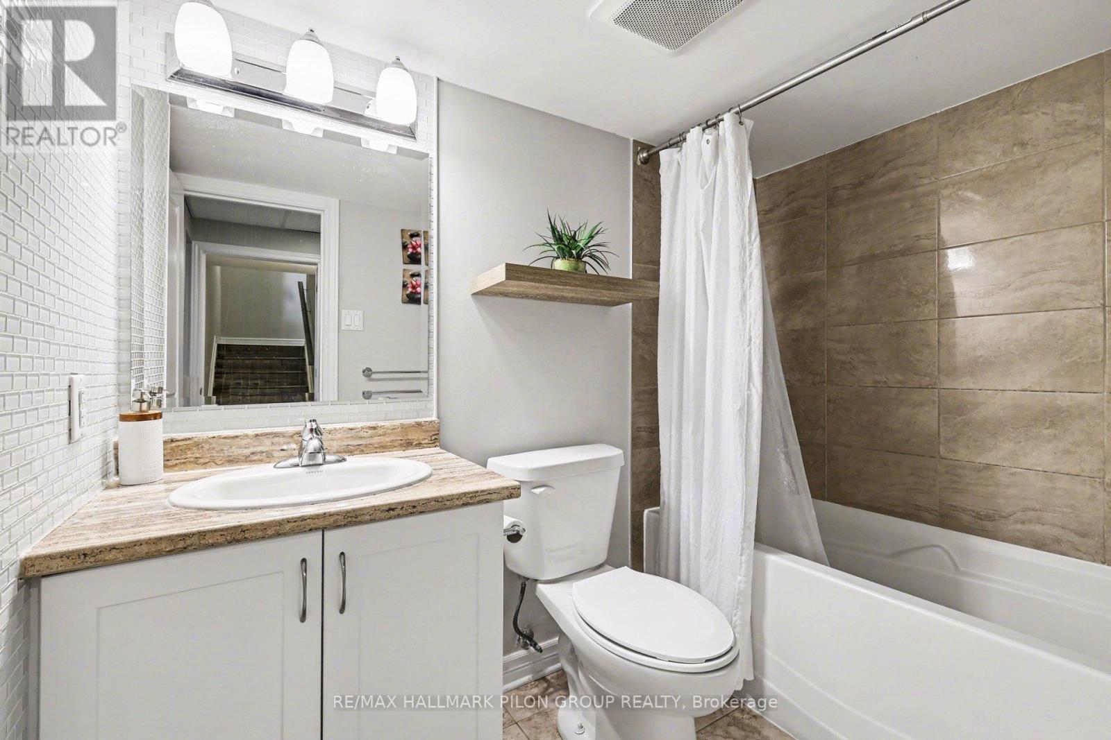 236 Esturgeon Street, Ottawa, Ontario  K4A 1G5 - Photo 23 - X12989524