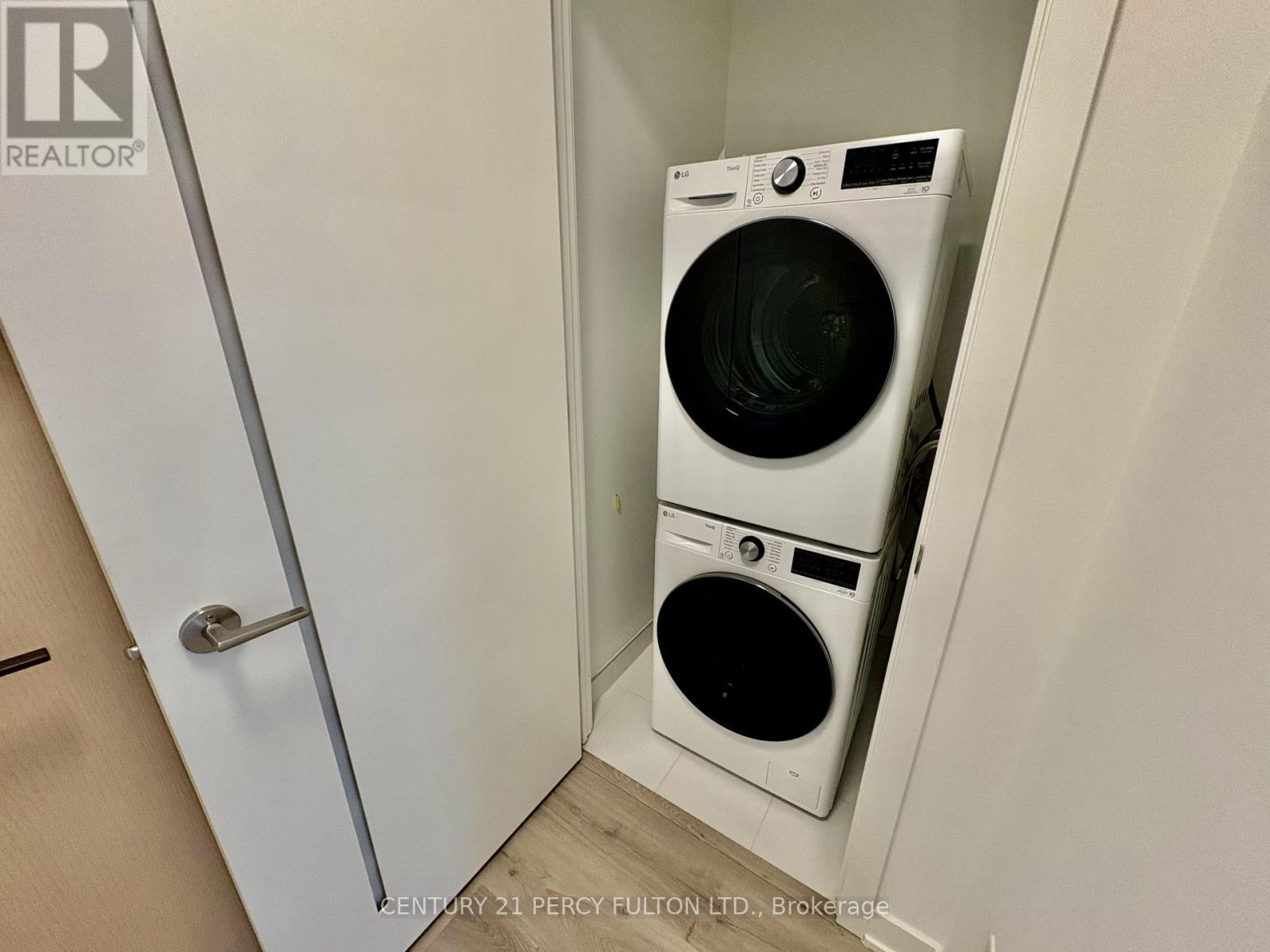 332 - 30 Dreamers Way, Toronto, Ontario  M5A 0Y7 - Photo 13 - C12989772