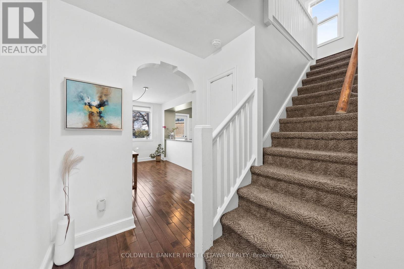 12 Stevenson Avenue, Ottawa, Ontario  K1Z 6N1 - Photo 7 - X12989614