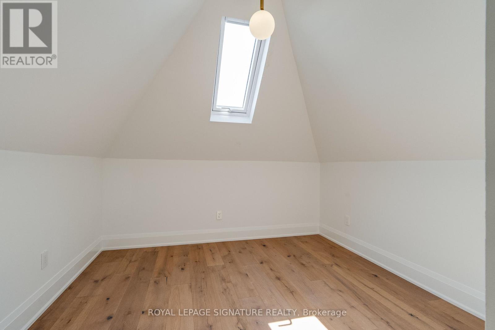 3 - 1 Bellwoods Park, Toronto, Ontario  M6J 1S4 - Photo 14 - C12989816