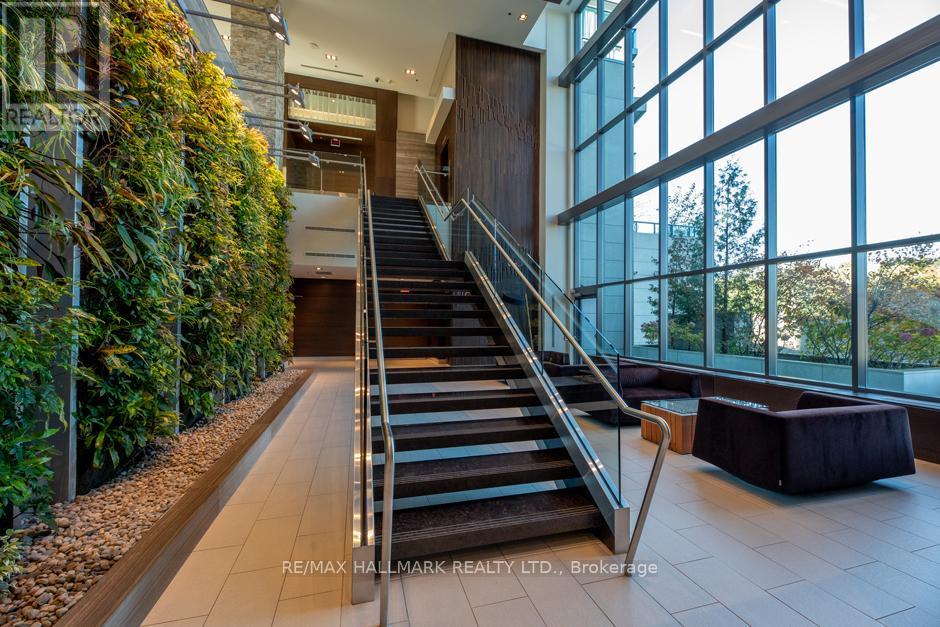 423 - 35 Brian Peck Crescent, Toronto (Leaside), Ontario  M4G 0A5 - Photo 4 - C12989840