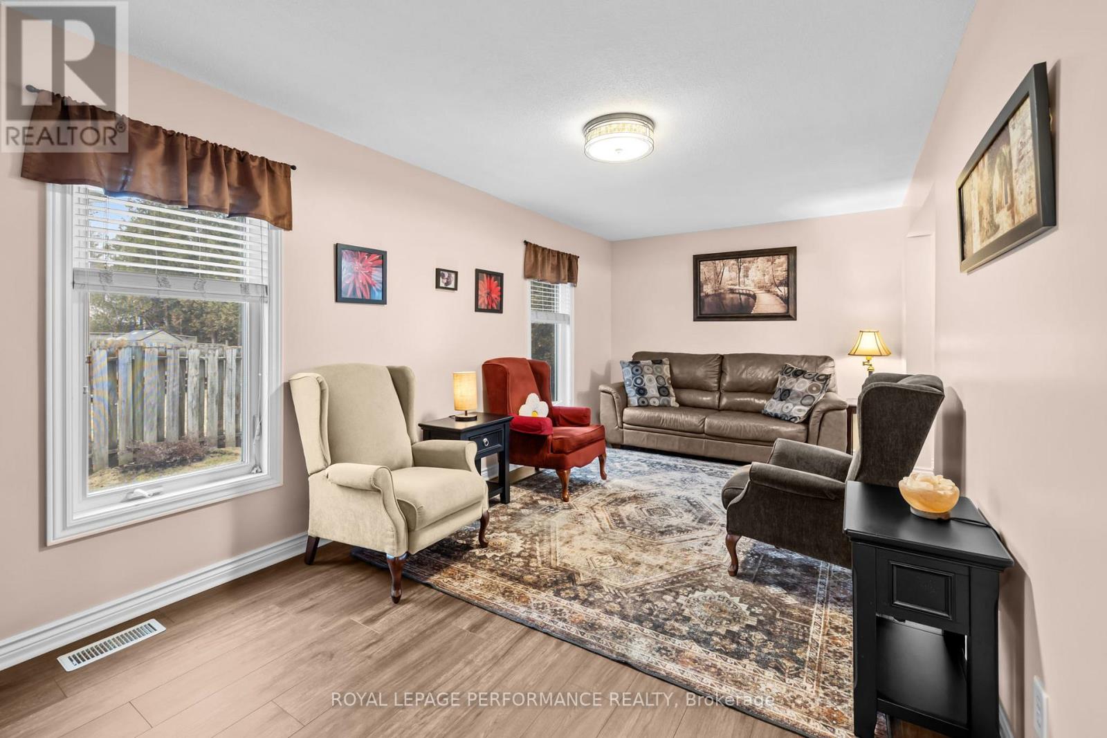 1782 Radway Terrace, Ottawa, Ontario  K1C 5K2 - Photo 10 - X12989704