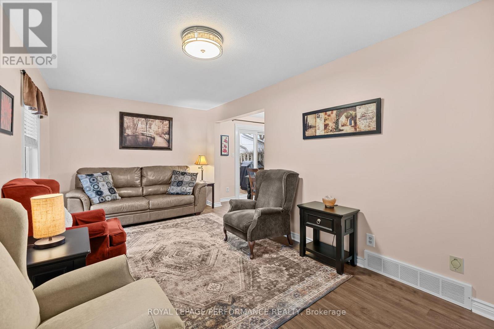 1782 Radway Terrace, Ottawa, Ontario  K1C 5K2 - Photo 11 - X12989704