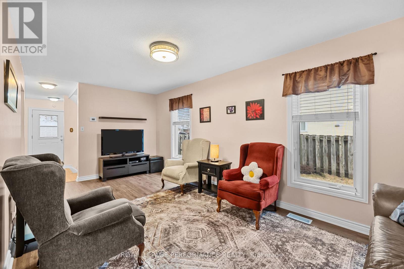 1782 Radway Terrace, Ottawa, Ontario  K1C 5K2 - Photo 13 - X12989704