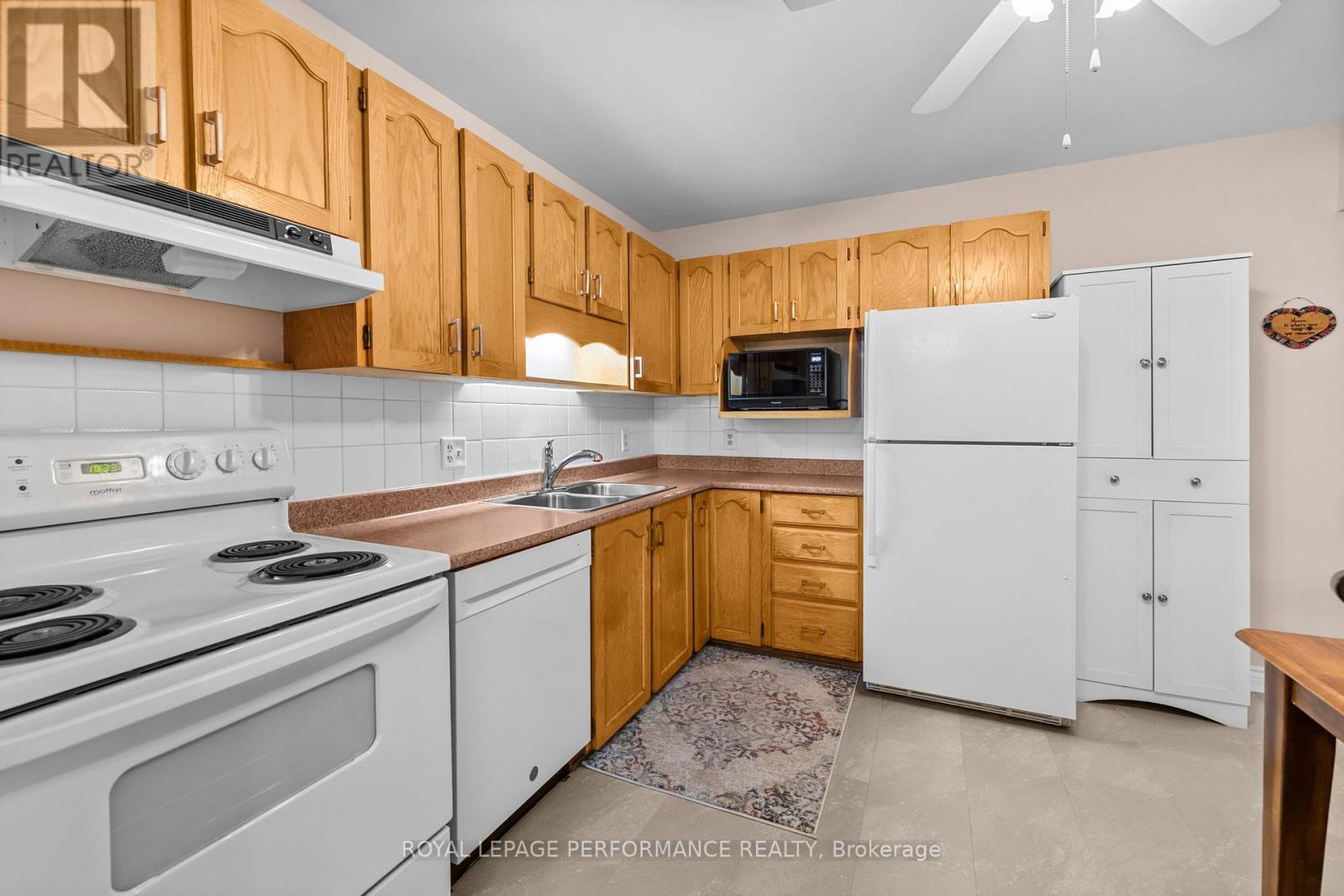 1782 Radway Terrace, Ottawa, Ontario  K1C 5K2 - Photo 16 - X12989704