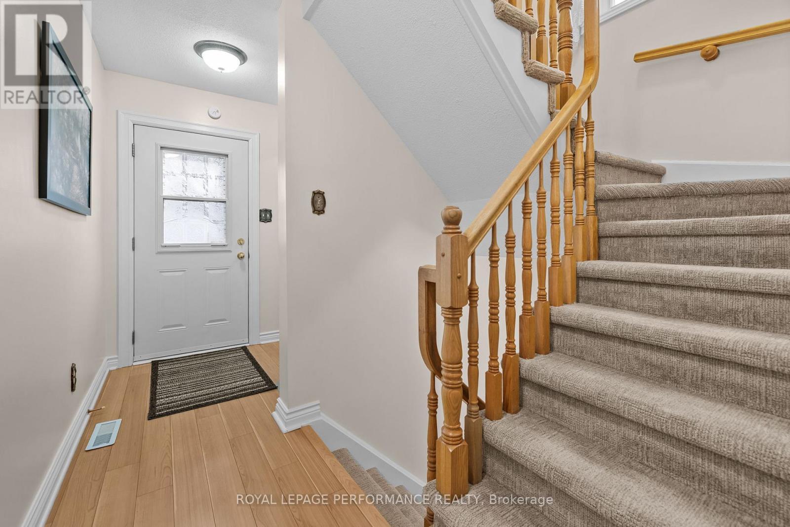 1782 Radway Terrace, Ottawa, Ontario  K1C 5K2 - Photo 9 - X12989704