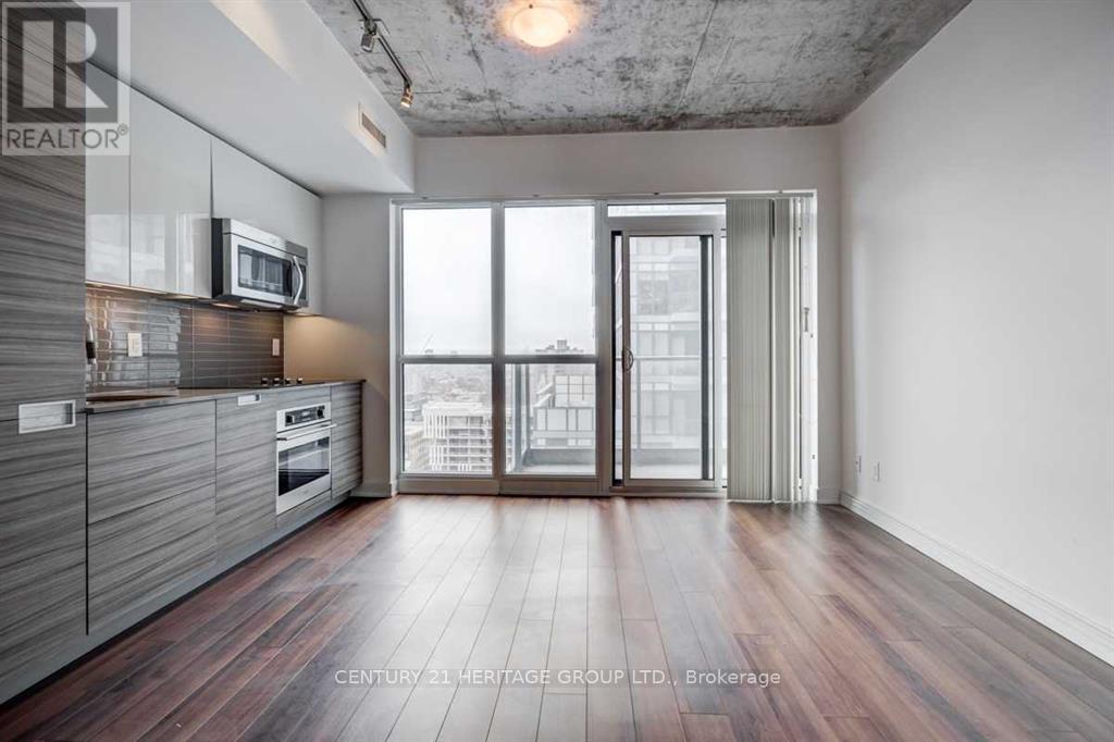 1912 - 210 Simcoe Street, Toronto, Ontario  M5T 0A9 - Photo 2 - C12989846