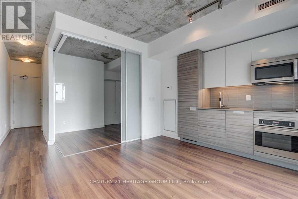 1912 - 210 Simcoe Street, Toronto, Ontario  M5T 0A9 - Photo 3 - C12989846