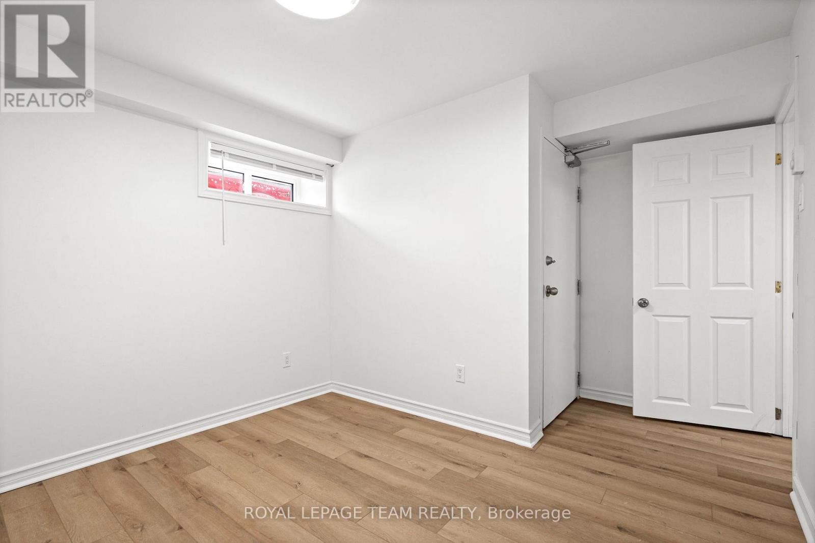 B - 1 Steel Street, Ottawa, Ontario  K1J 6R6 - Photo 14 - X12989730