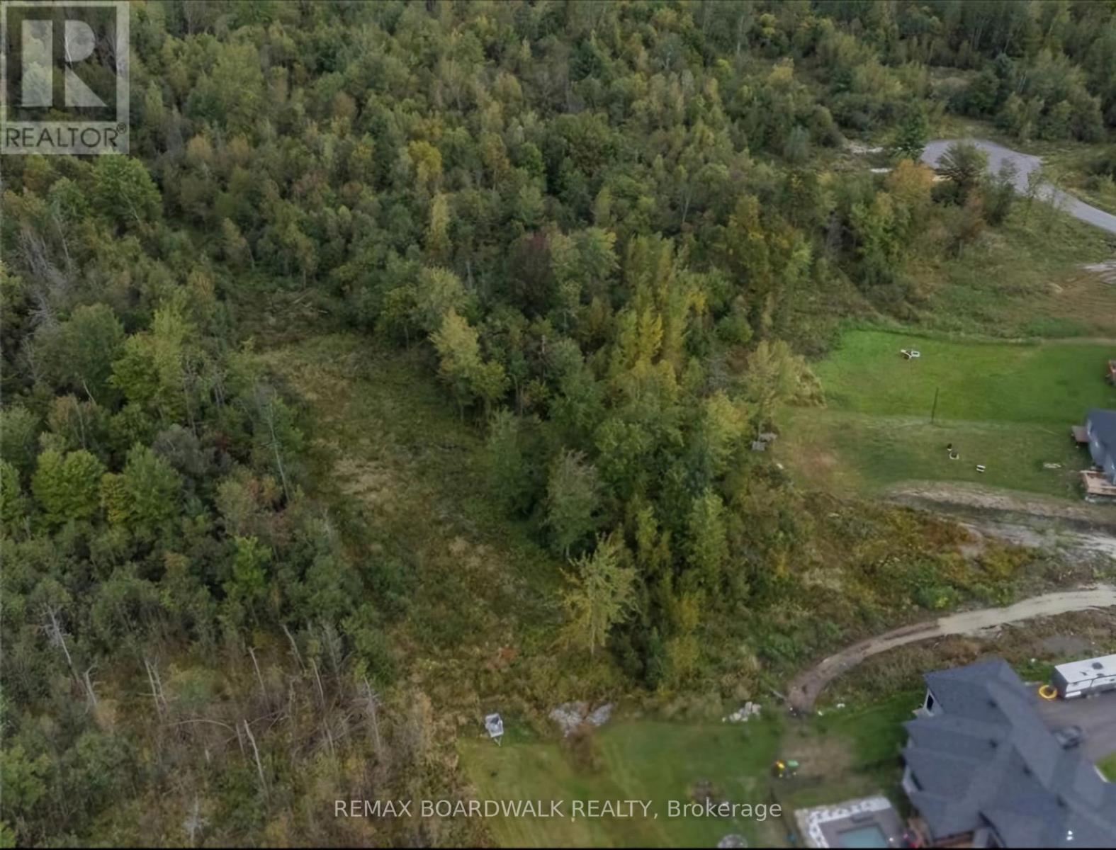 282 Roxanne Street, Clarence-Rockland, Ontario  K0A 1N0 - Photo 15 - X12989888