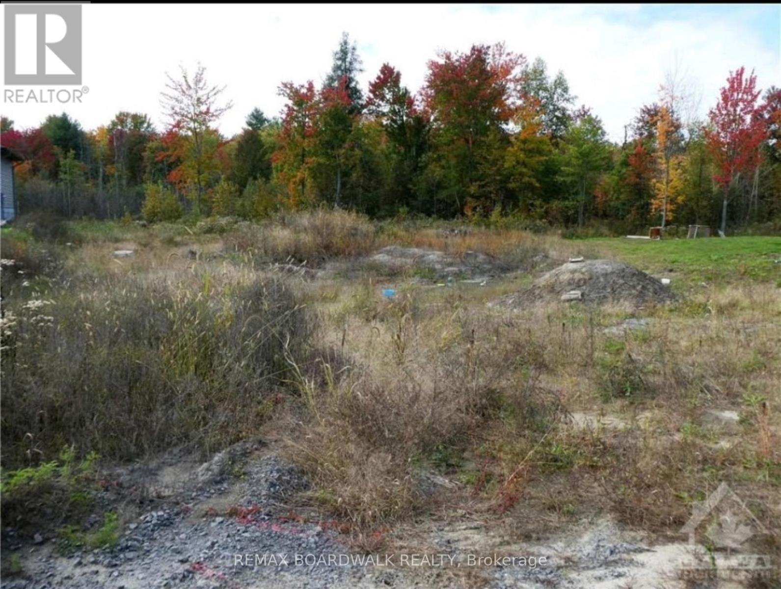 282 Roxanne Street, Clarence-Rockland, Ontario  K0A 1N0 - Photo 4 - X12989888