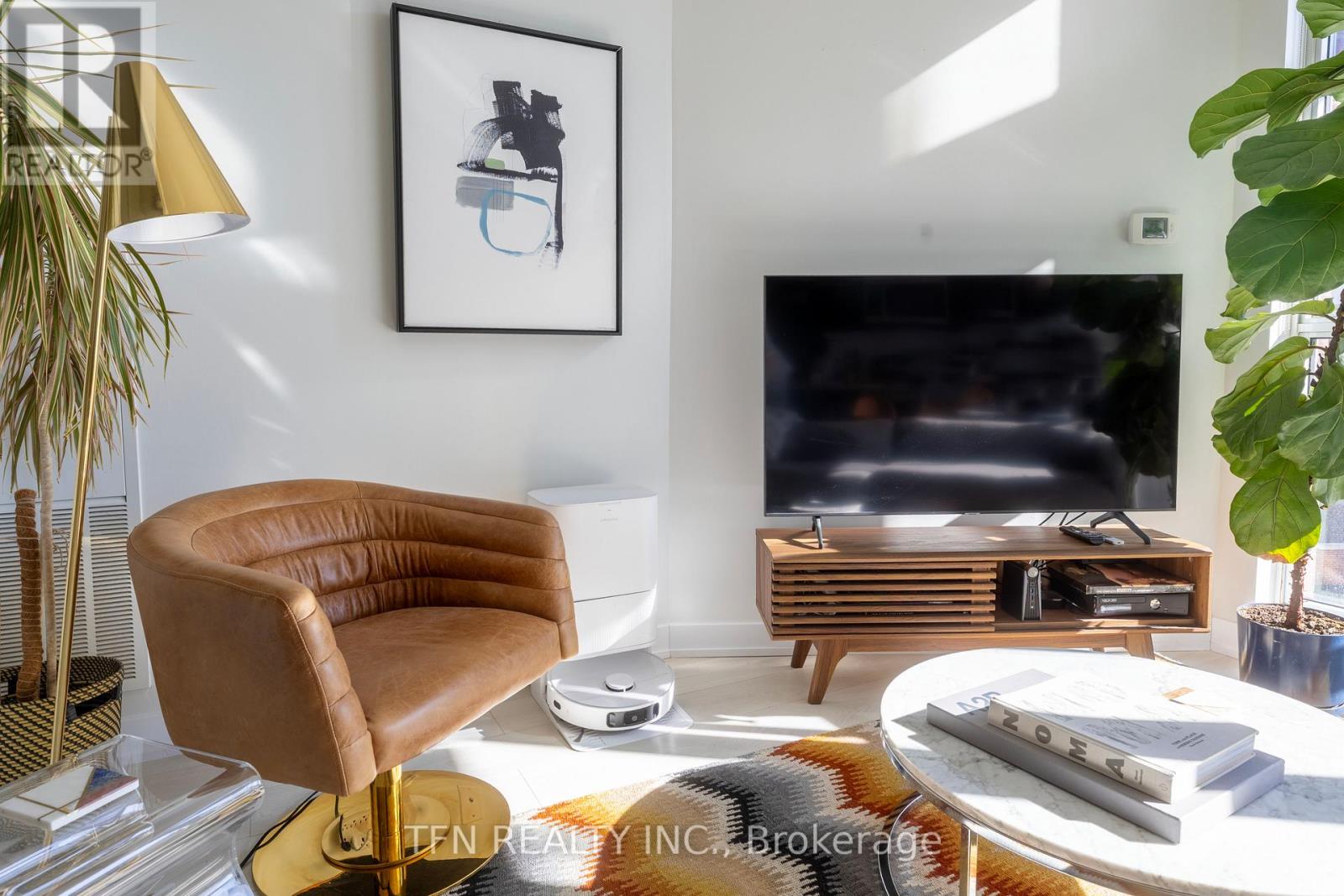 726 - 50 Bruyeres Mews, Toronto, Ontario  M5V 0H8 - Photo 10 - C12989904