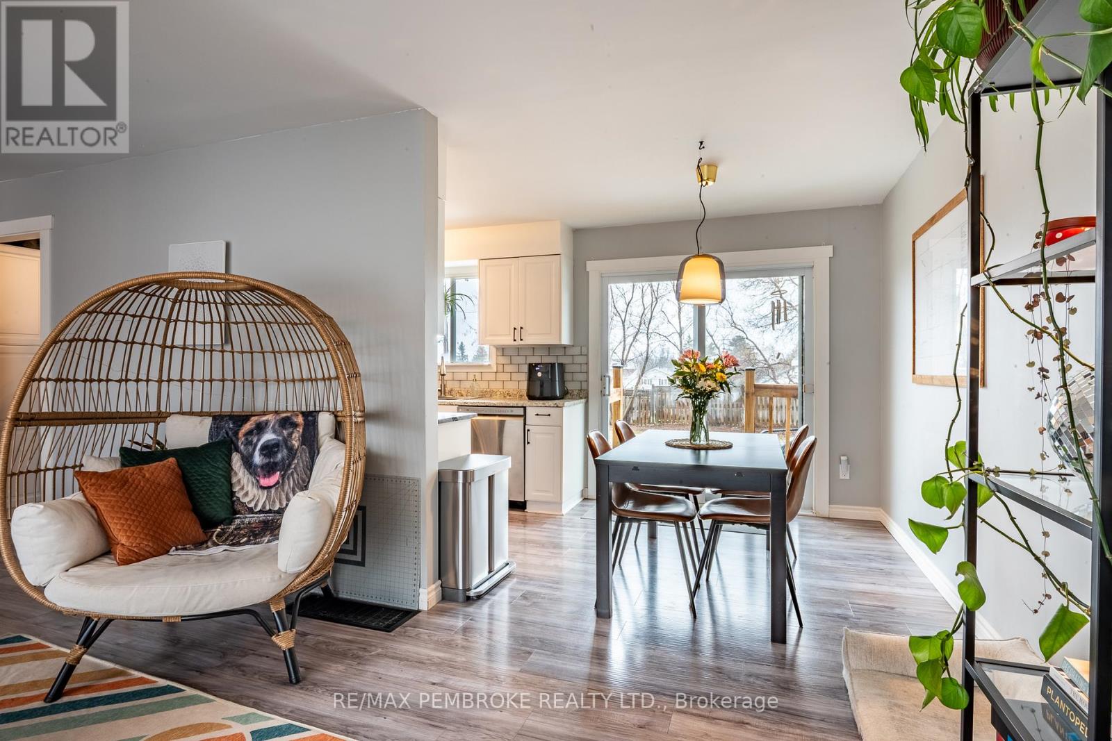 790 Lakeview Drive, Petawawa, Ontario K8A 7E9 - Photo 13 - X12989670